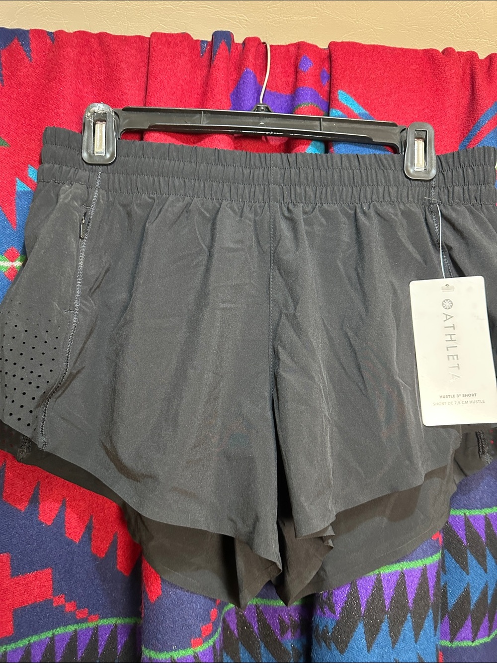 Athleta Hustle Short Sz M